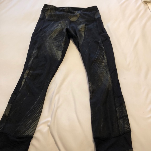 Lululemon leggings - Picture 1 of 4